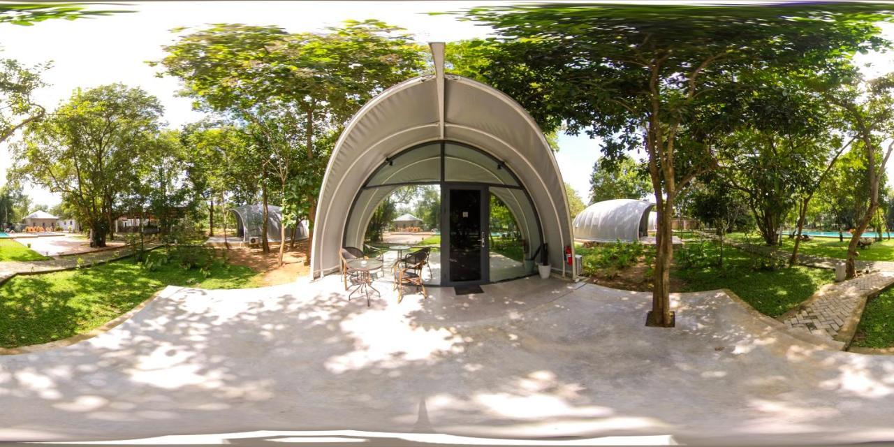 Nivadoo Resort Sigiriya Exteriér fotografie The "Bubble"